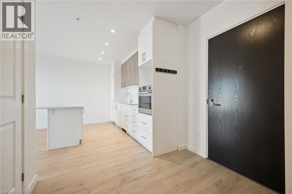 181 KING Street S Unit# 1607 thumbnail 16