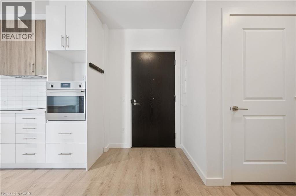 181 KING Street S Unit# 1607 thumbnail 18