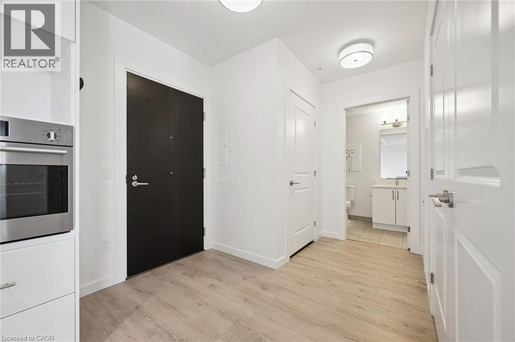 181 KING Street S Unit# 1607 thumbnail 17