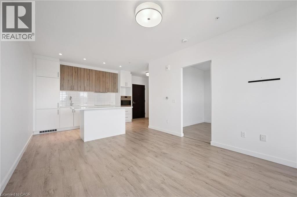 181 KING Street S Unit# 1607 thumbnail 6