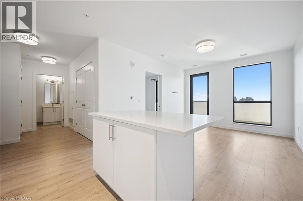 181 KING Street S Unit# 1607 thumbnail 14