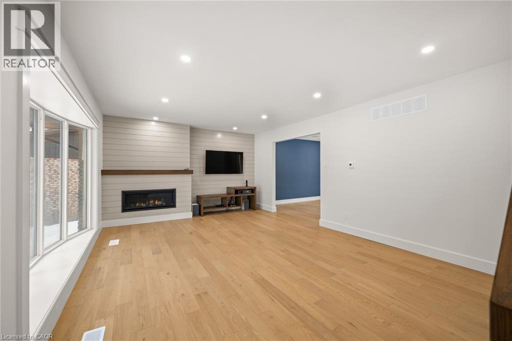 361 COLERIDGE Place thumbnail 8