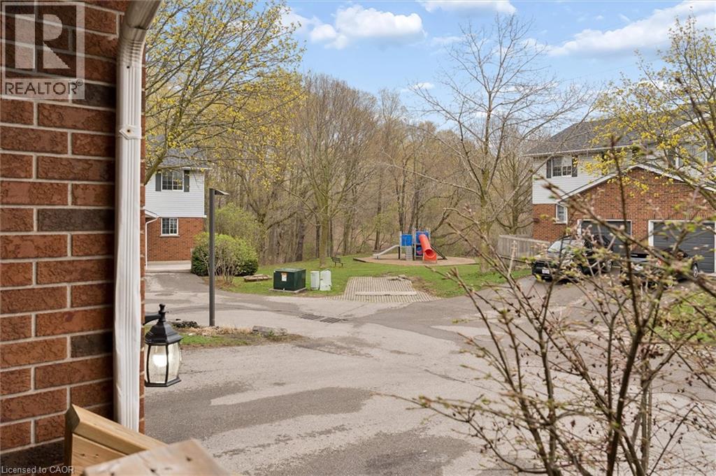 350 ERBSVILLE Road Unit# 17 thumbnail 4