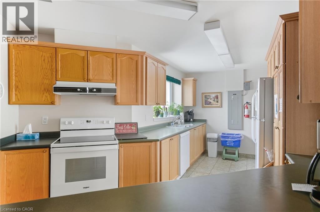 20 ST GEORGE Street Unit# 407 thumbnail 25