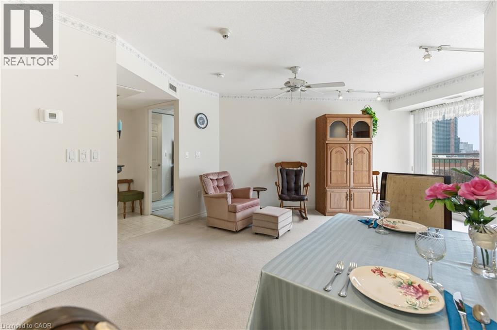 20 ST GEORGE Street Unit# 407 thumbnail 17