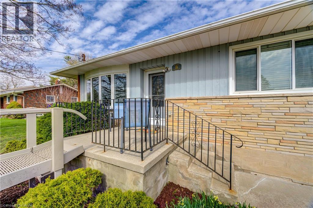 8 MARSHALL Avenue thumbnail 2