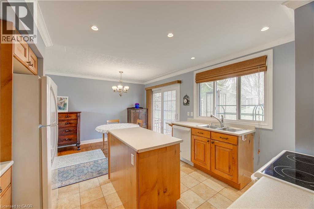 8 MARSHALL Avenue thumbnail 16