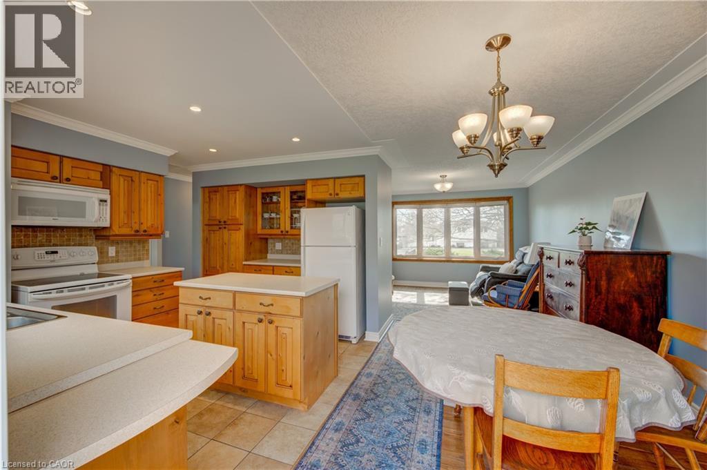 8 MARSHALL Avenue thumbnail 15