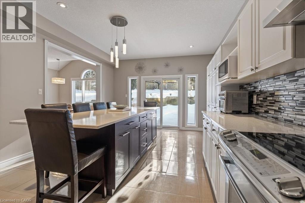 47 HUNTINGTON Place thumbnail 6