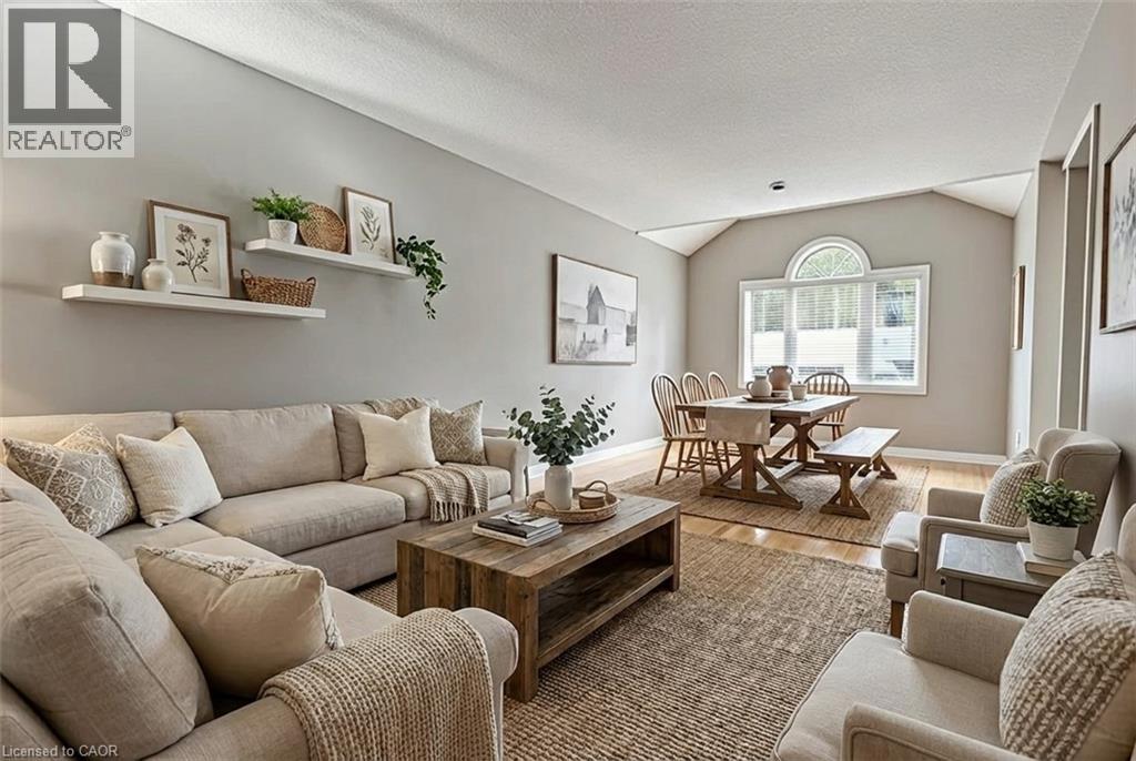 47 HUNTINGTON Place thumbnail 4