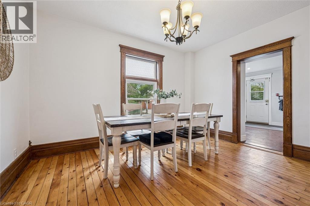 16 HAMPTON Street thumbnail 12