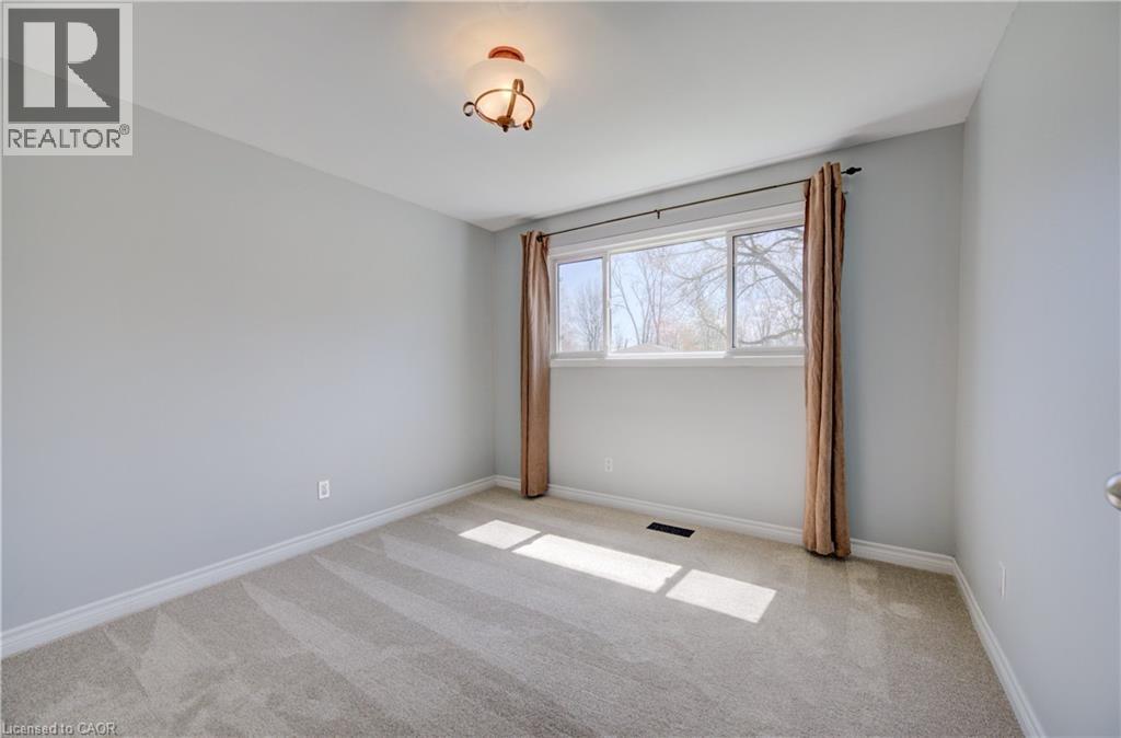 172 RENNIE Drive thumbnail 24