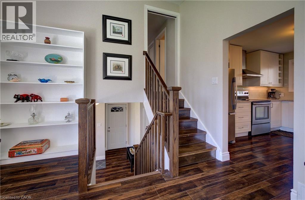 172 RENNIE Drive thumbnail 8