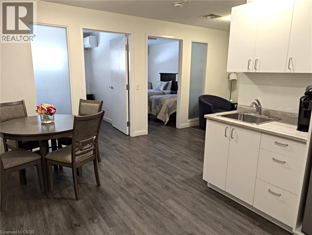 265 WESTCOURT Place Unit# 705 thumbnail 34