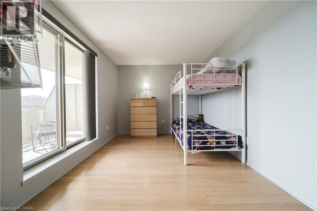 265 WESTCOURT Place Unit# 705 thumbnail 20