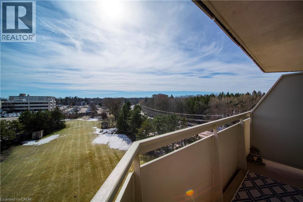 265 WESTCOURT Place Unit# 705 thumbnail 23