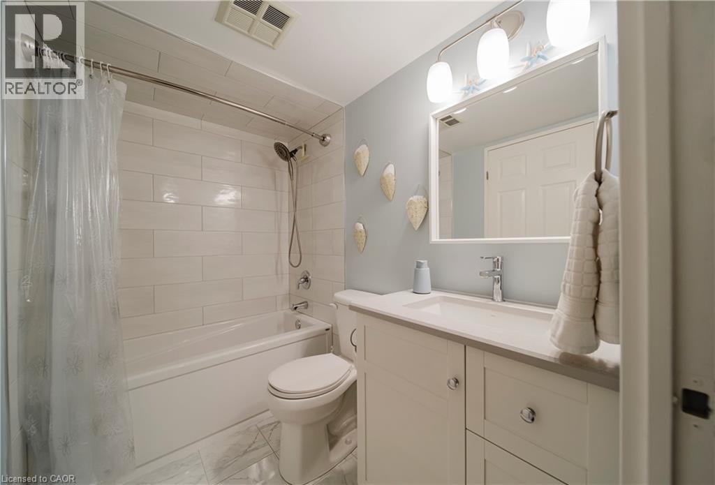 265 WESTCOURT Place Unit# 705 thumbnail 25