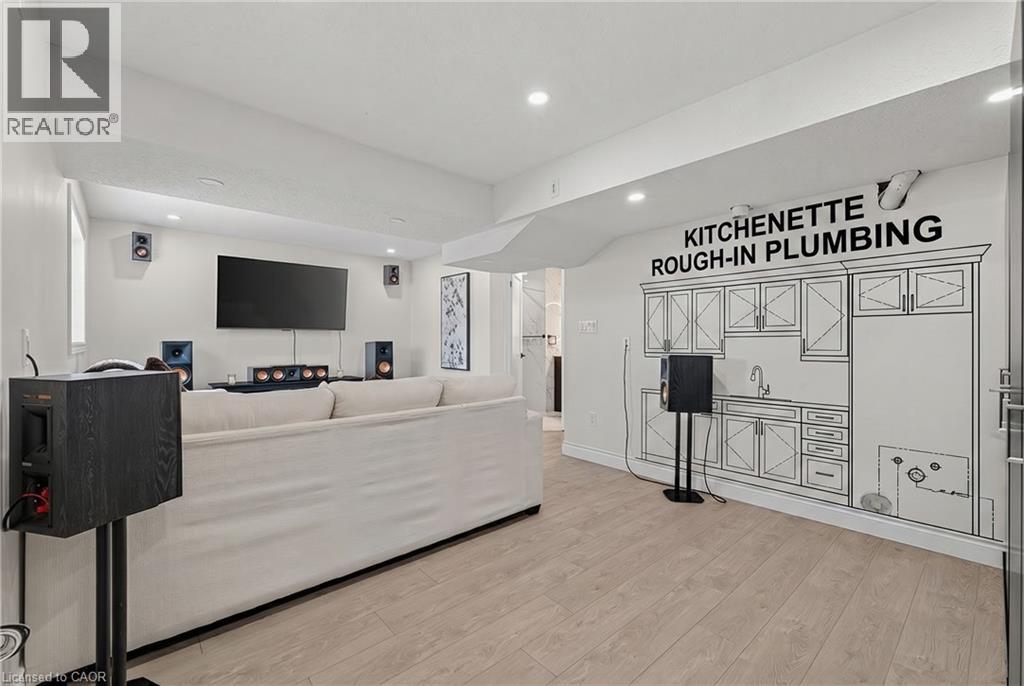 79 HOLBROOK Crescent thumbnail 30