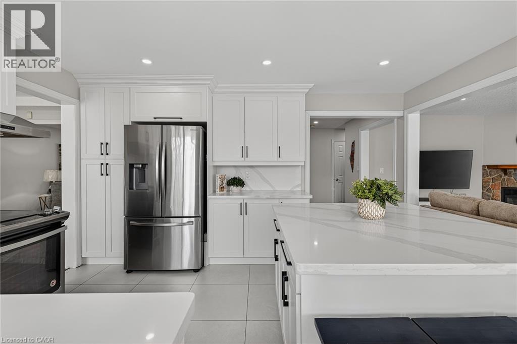 79 HOLBROOK Crescent thumbnail 6