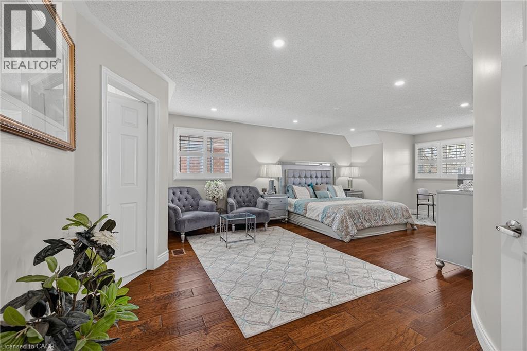 79 HOLBROOK Crescent thumbnail 16