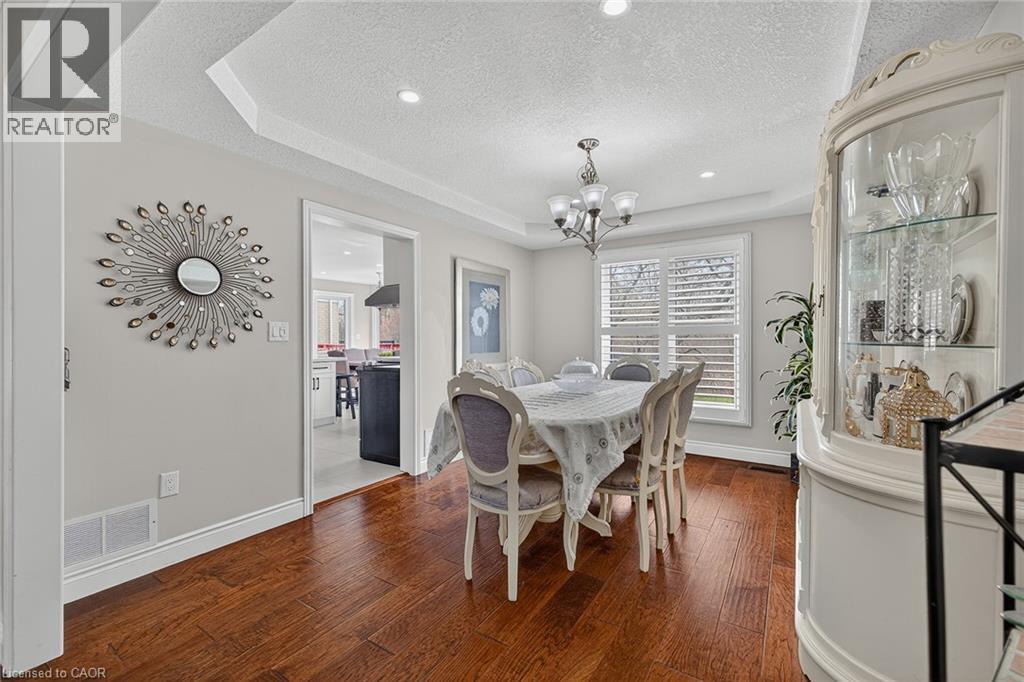 79 HOLBROOK Crescent thumbnail 9