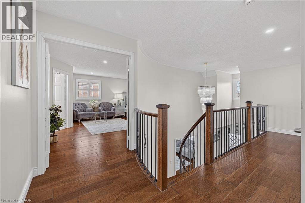 79 HOLBROOK Crescent thumbnail 15