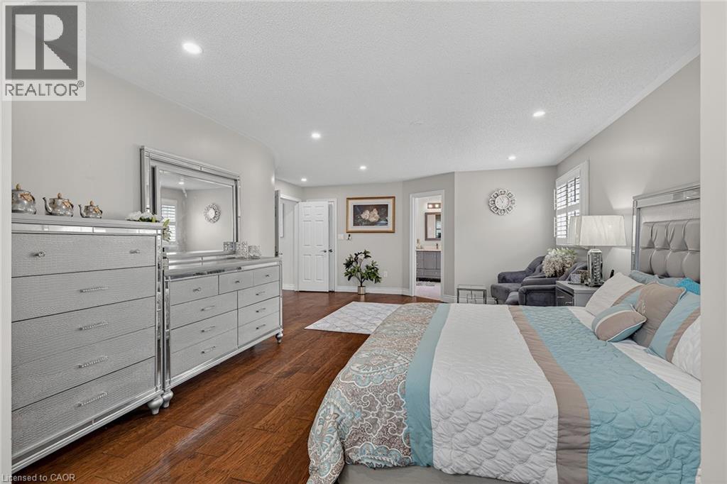 79 HOLBROOK Crescent thumbnail 17