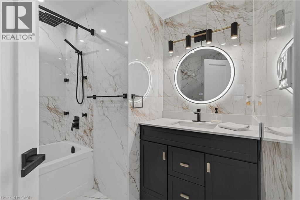 79 HOLBROOK Crescent thumbnail 31