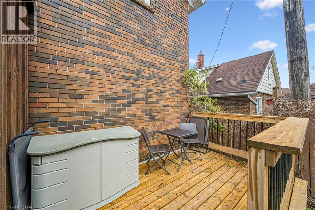 9 SPADINA Road E thumbnail 28