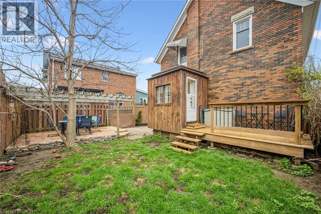 9 SPADINA Road E thumbnail 31