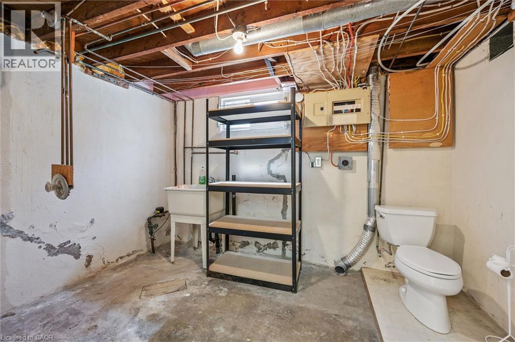 128 MAUSSER Avenue thumbnail 31