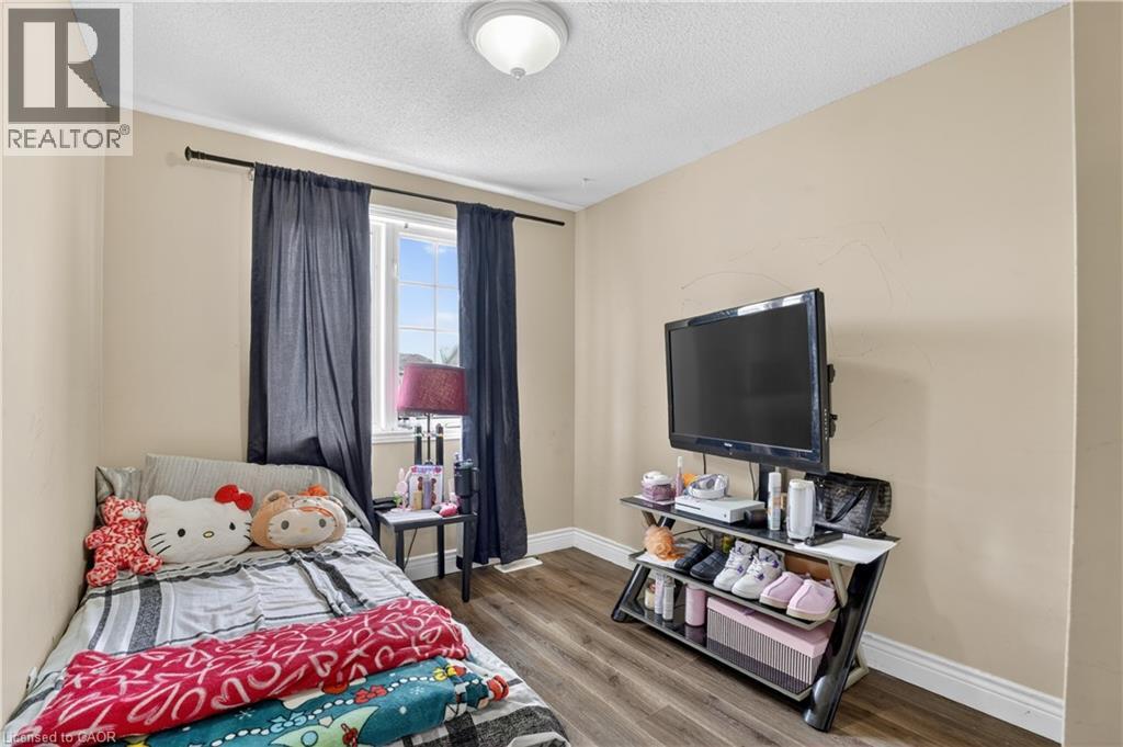 742 ANGLER Way thumbnail 21