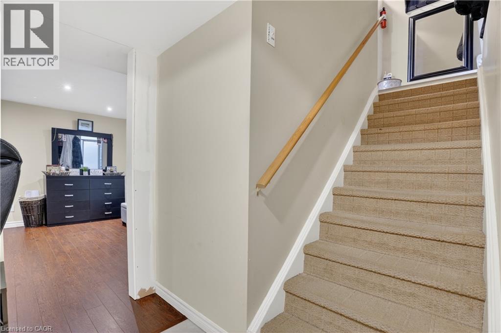 742 ANGLER Way thumbnail 26