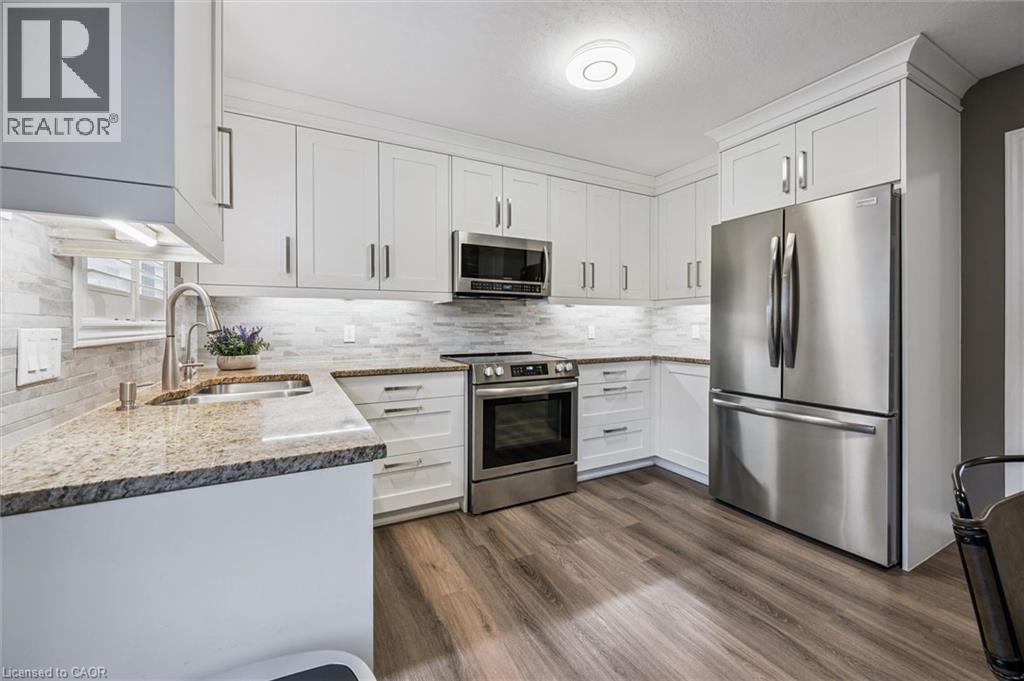 79 FAIRLAKE Drive thumbnail 21