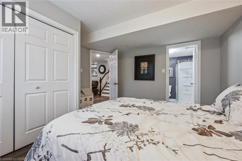 79 FAIRLAKE Drive thumbnail 30