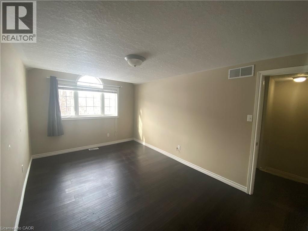 182 KINGSWOOD Drive thumbnail 17