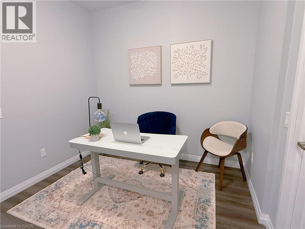 60 CHARLES Street W Unit# 201 thumbnail 15