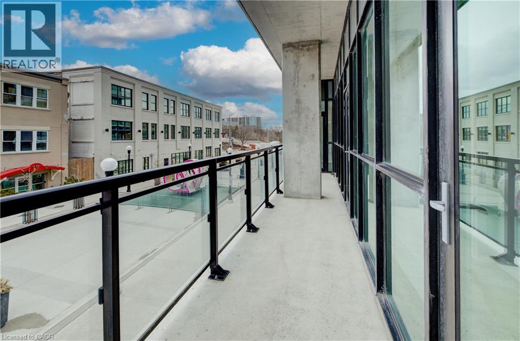 60 CHARLES Street W Unit# 201 thumbnail 21