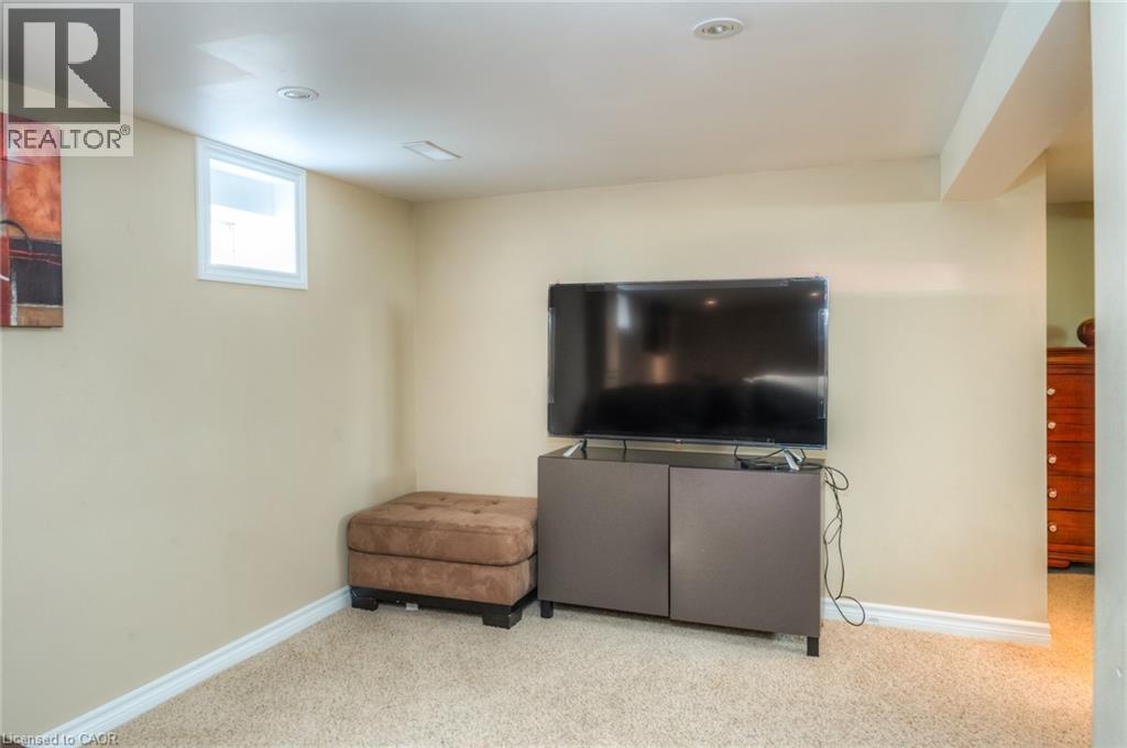 46 2 Avenue thumbnail 25