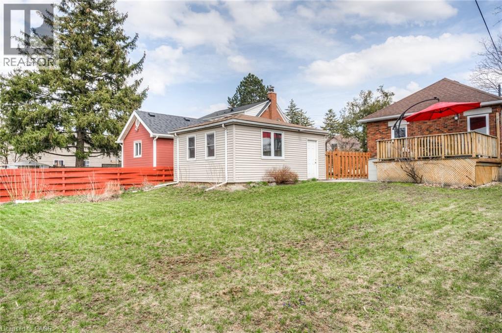 46 2 Avenue thumbnail 36