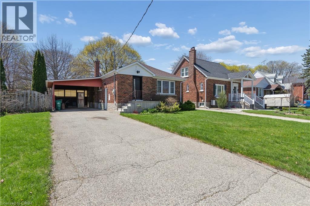 209 BEDFORD Road thumbnail 4