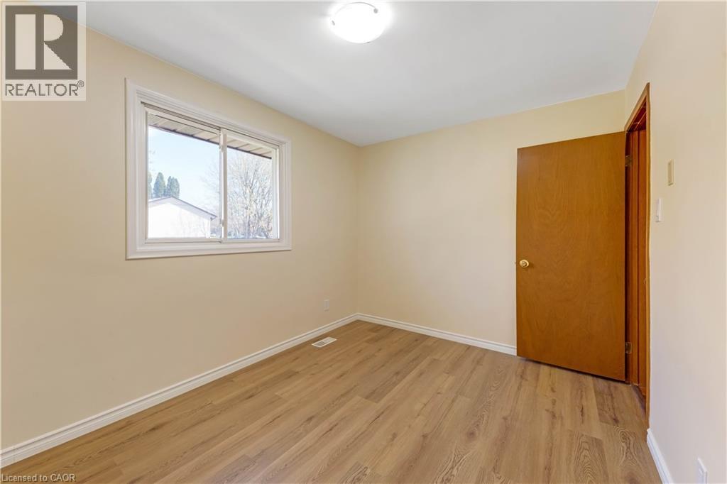 402 LAKEVIEW Drive thumbnail 22