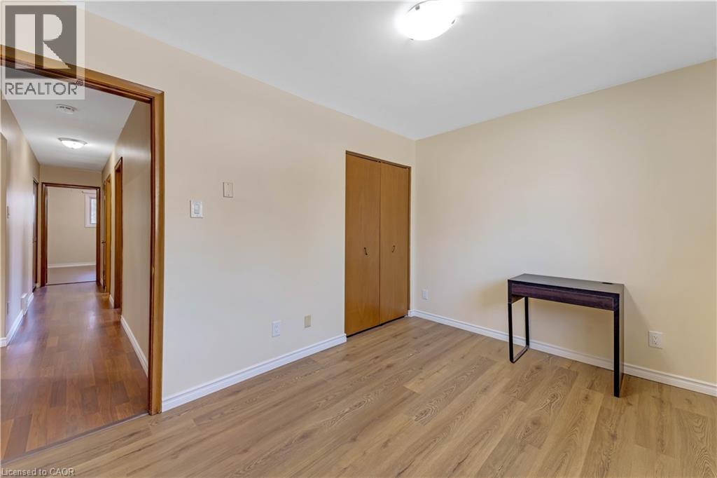 402 LAKEVIEW Drive thumbnail 21