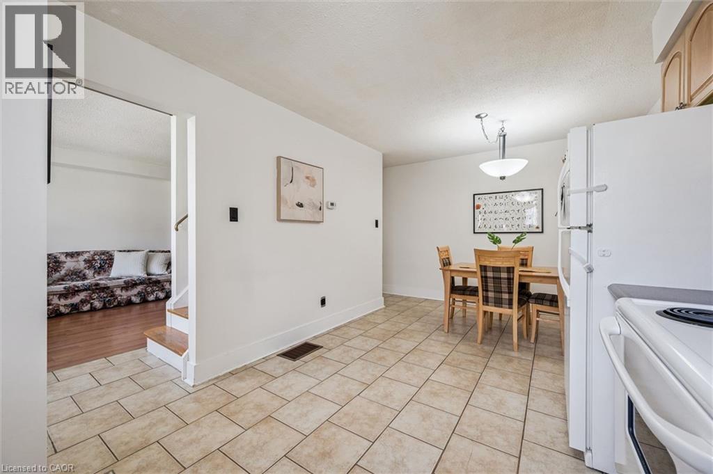 385 PIONEER Drive Unit# 5 thumbnail 13