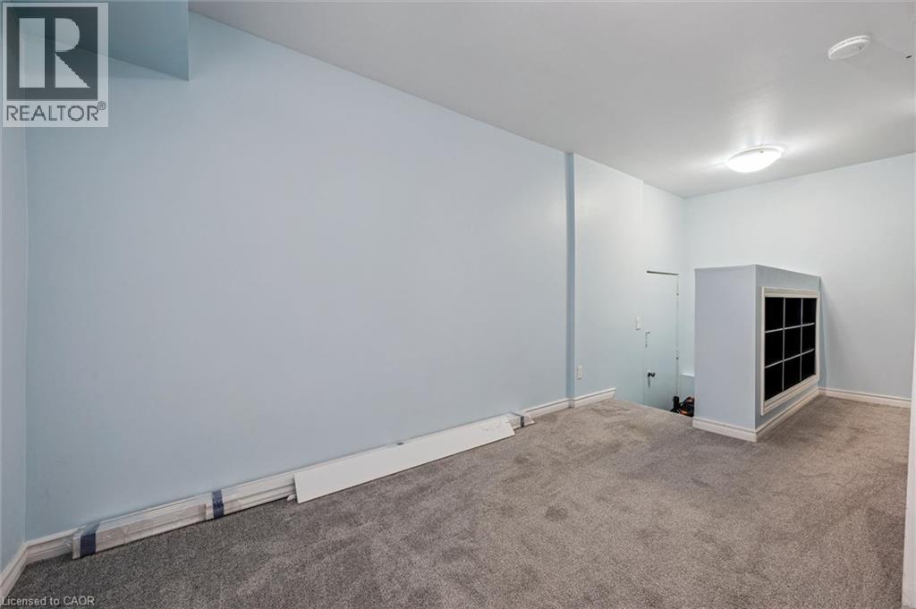 385 PIONEER Drive Unit# 5 thumbnail 22