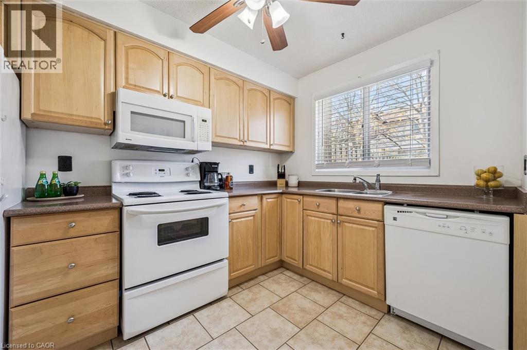 385 PIONEER Drive Unit# 5 thumbnail 9