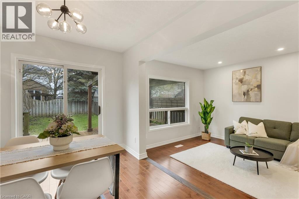 366 HAVENDALE Crescent thumbnail 10