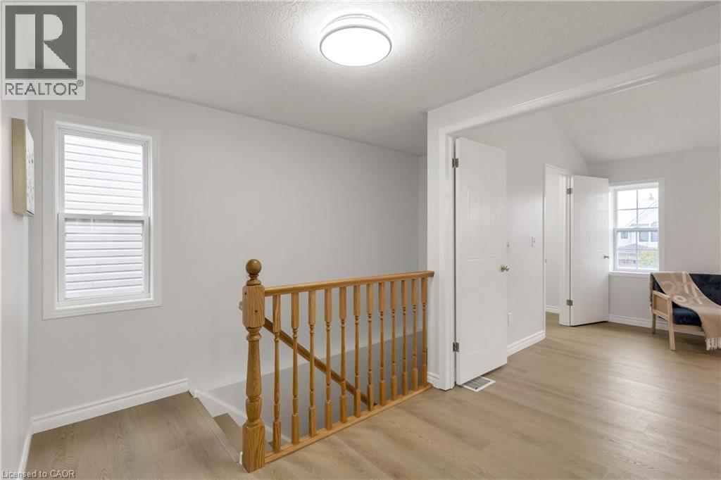 366 HAVENDALE Crescent thumbnail 15