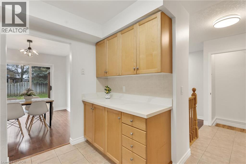 366 HAVENDALE Crescent thumbnail 8