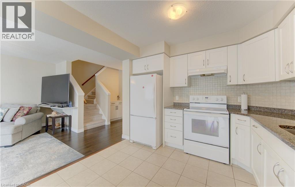 430 AVENS Street thumbnail 10